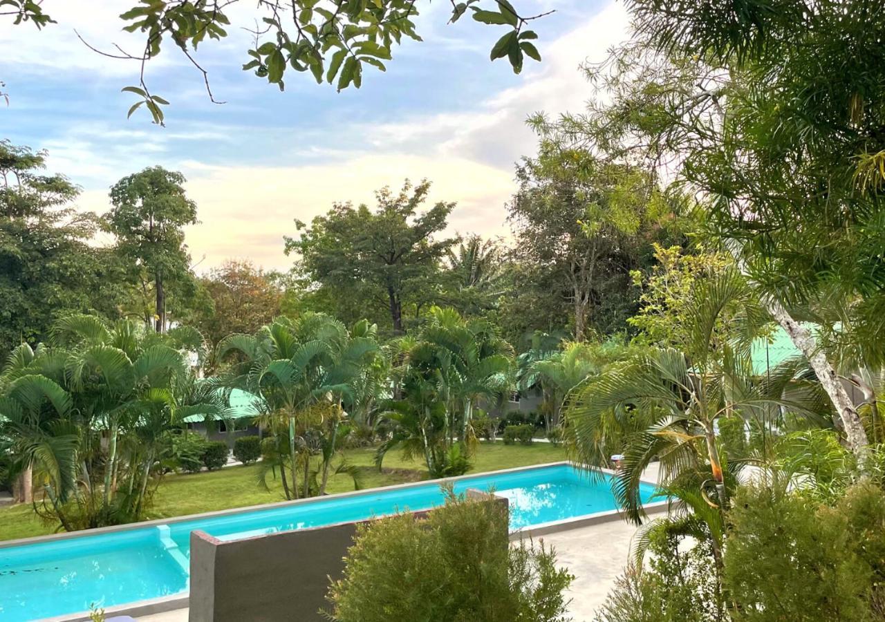 Siam Flora Resort Ko Lanta Exteriér fotografie